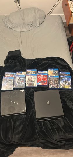 2 PS4s and 11 games