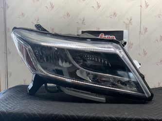 13-16 NISSAN PATHFINDER PASSENGER HALOGEN HEADLIGHT