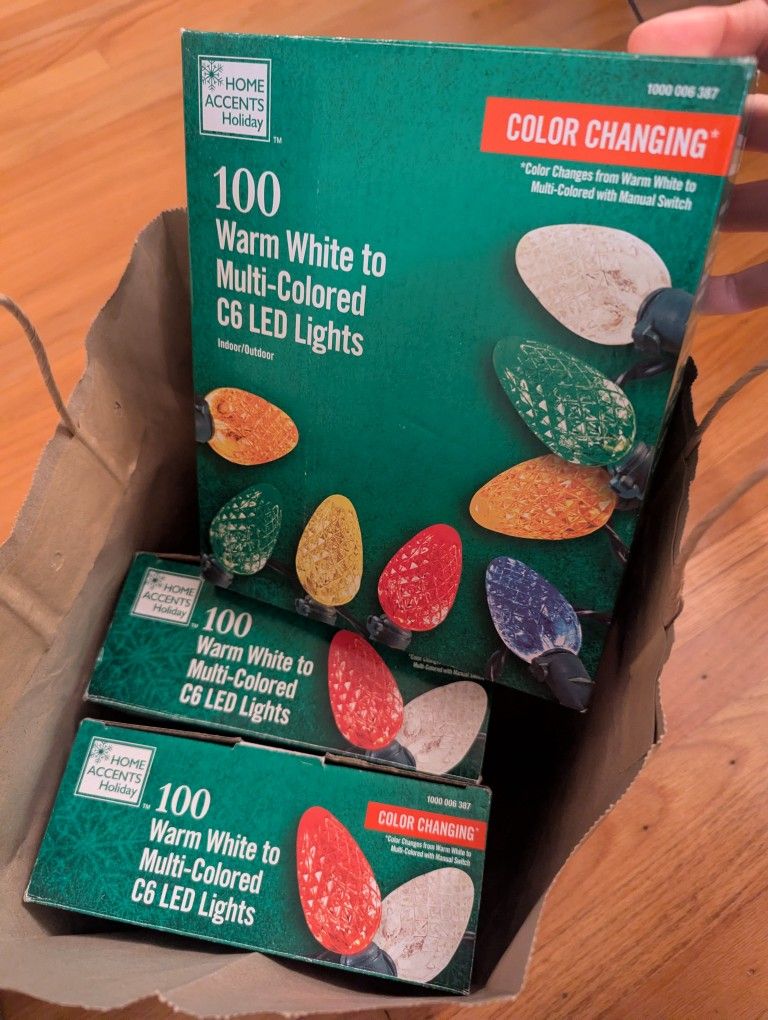 99 Feet Of Holiday Lights