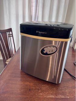 Dometic counter ice-maker