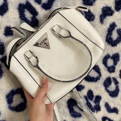 Guess Purse 