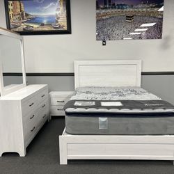4PC White Queen Bedroom Set 