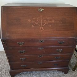 antique American  chippendale Style slant front Top desk  
