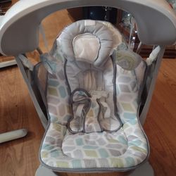 MECEDOR. PARA. BEBES.  CON MUSICA