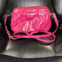 Michael Kors Leather Purse 