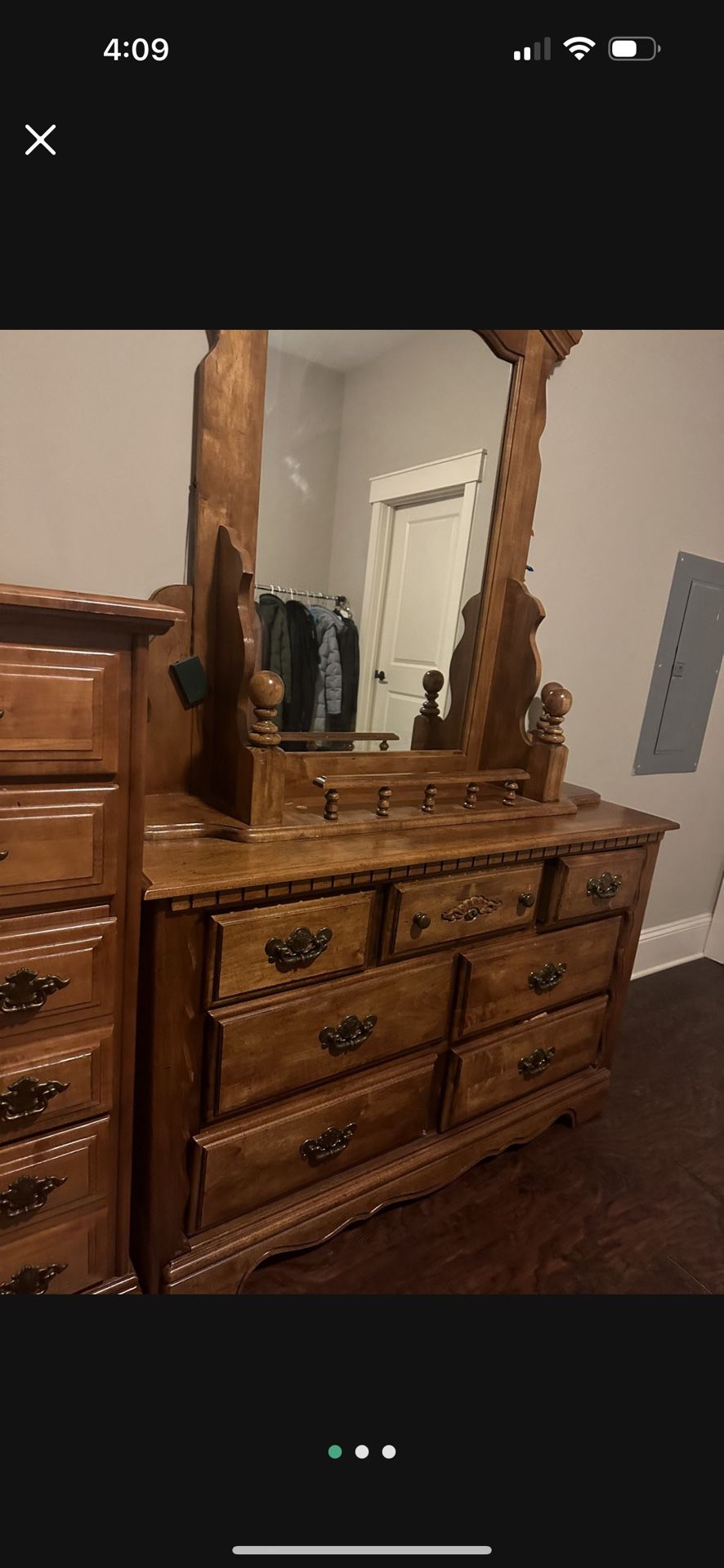  Mirror Dresser