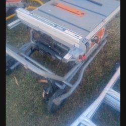 Rigid Table Saw 