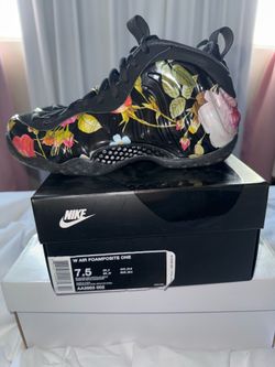 Nike Air Foamposite One. Black/Floral. Women’s 7.5/6y
