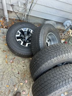 Brand New 2023 Toyota Tires