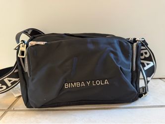 Stylish European-Inspired Handbag  Dupe