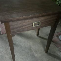 Vintage Singer Sowing Machine Cabinet Table