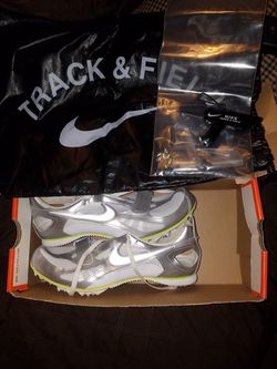 Women's Nike zoom rival track shoes. Size 8.5