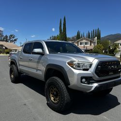 2018 Toyota Tacoma TRD Off-Road