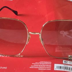 GUCCI WOMENS SUNGLASSES