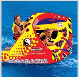 New in box never used Poparazzi Water towable