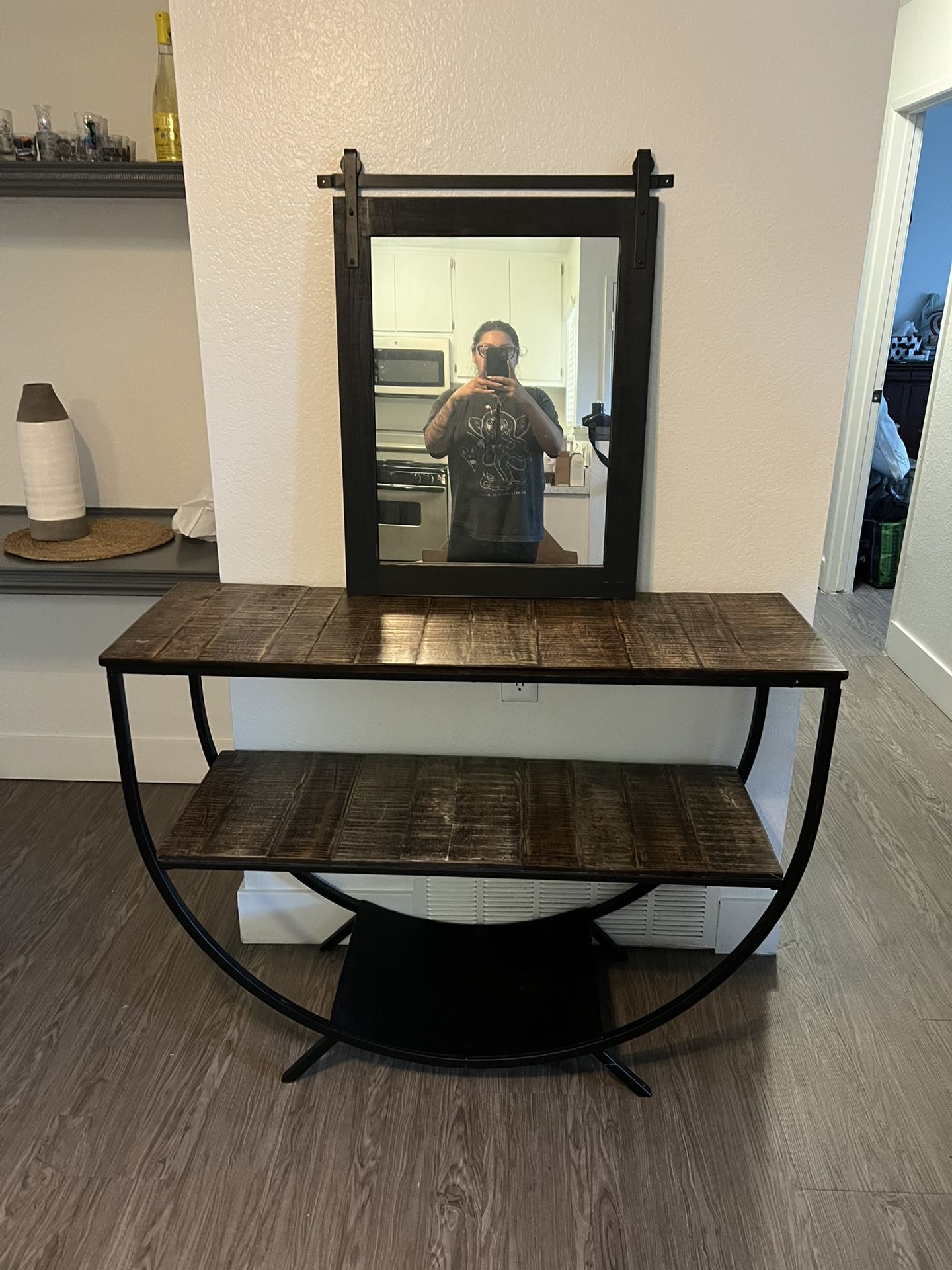 Entry Way Table