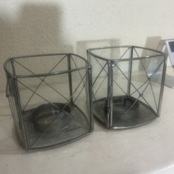 2 candle holders