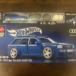 Mattel Brick Shop Hot Wheels '94 Audi Avant RS2