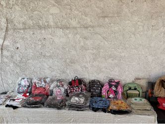 Mini backpacks 12” 25 in total,all news