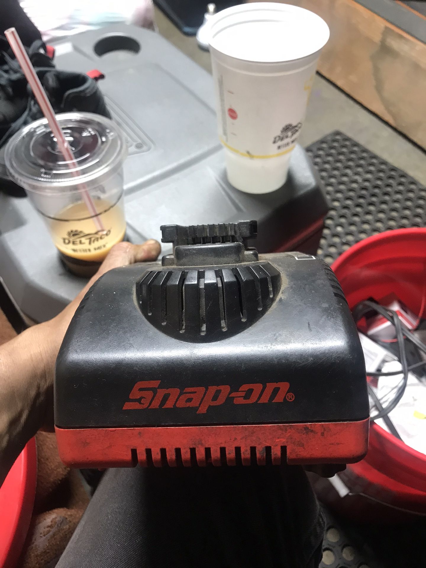 Snap On Battery Charger CTC420