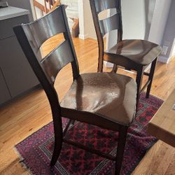 2 Chairs