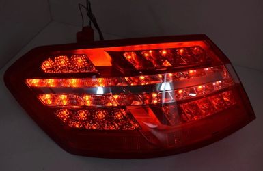 2010–2013 Mercedes-Benz E350 Sedan Driver Left LED Tail Light OEM (contact info removed)