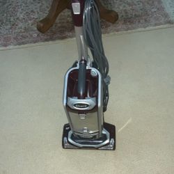 Shark Vacuum Cleaner