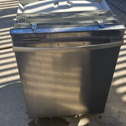 Whirlpool Dishwasher 