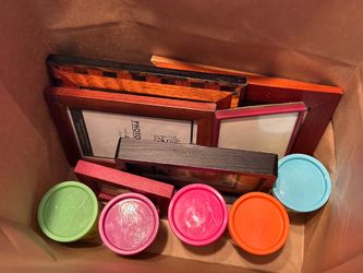 Art supplies — frames and play doh!