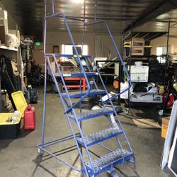 6 Step Rolling Safety Ladder