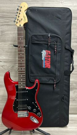 Mitchell MB200BR Blood Red Electric Bass Guitar (PO1025076)