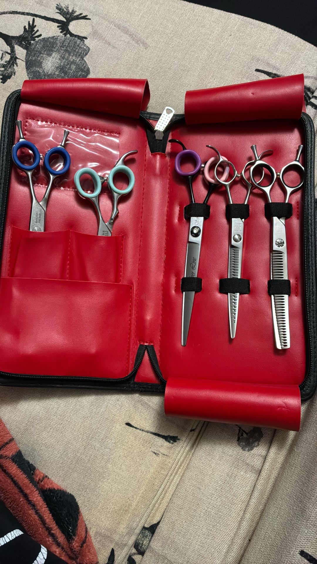 Grooming tools