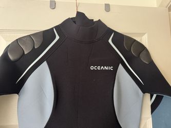 Women’s 3/2 Wetsuit Size 10