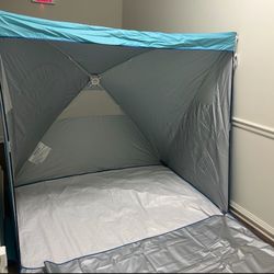 Body Glove Pop-Up Beach / Privacy Shelter – $40