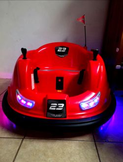 Flybar 12V Bumper Car Like New (holds up to 175lbs)