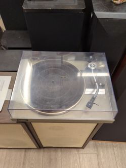 Technics SL-20 Turntable