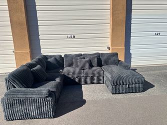 3PC Corduroy Sectional Couch With Free Delivery 🚚