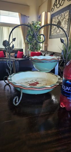 Home Interiors Fruit/dessert Rod Iron Dish.