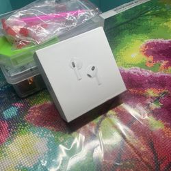 *SEALED* Airpods Gen 3 