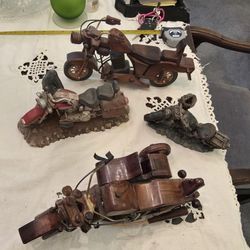 Vintage Harley Davidson Motorcycle Wood And Resin Decor