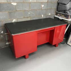 Best Offer - Vintage Red Invincible M Line Steel Desk – Industrial Mid-Century Icon