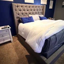 Ashley King Bed With Mattress 