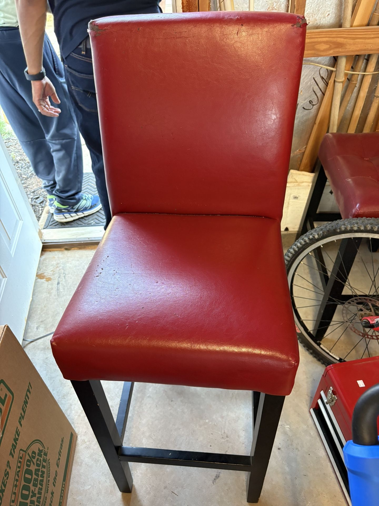 3 Bar Stools