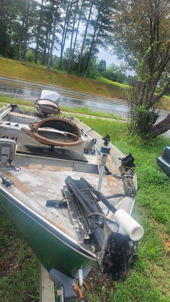 jonh boat