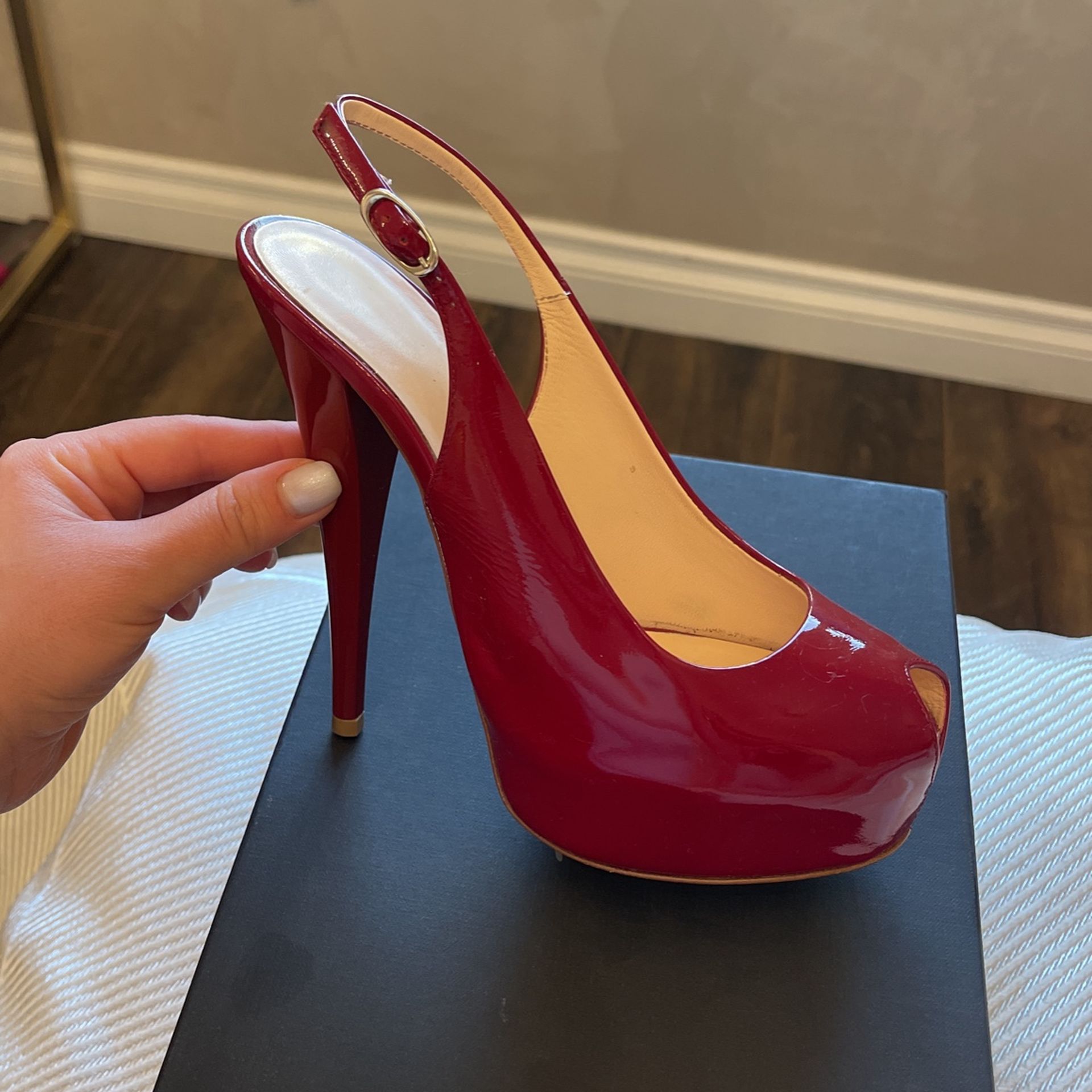 Giuseppe Zanotti Size 37”