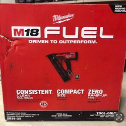 Milwaukee New 15ga Finish Nailer New Generation m18