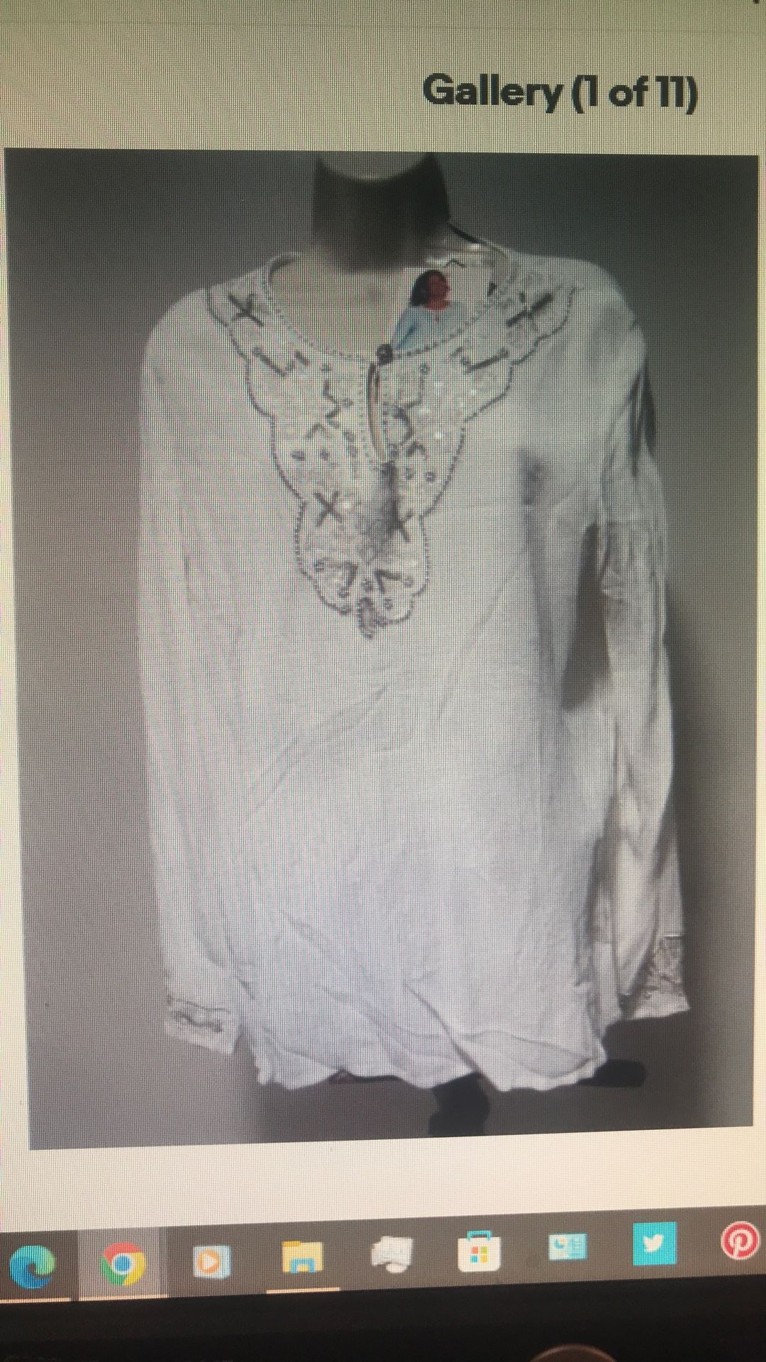 White Stag V-Neck Embroidered White Linen/Rayon Long Sleeve Top Blouse, Large