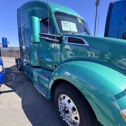 2021 Kenworth T680