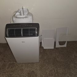 Midea AC Unit 