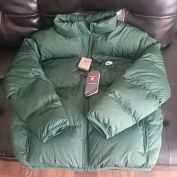 Nike Sportswear Club Puffer Jacket Primaloft Forest Green Men's XL FB7368-323